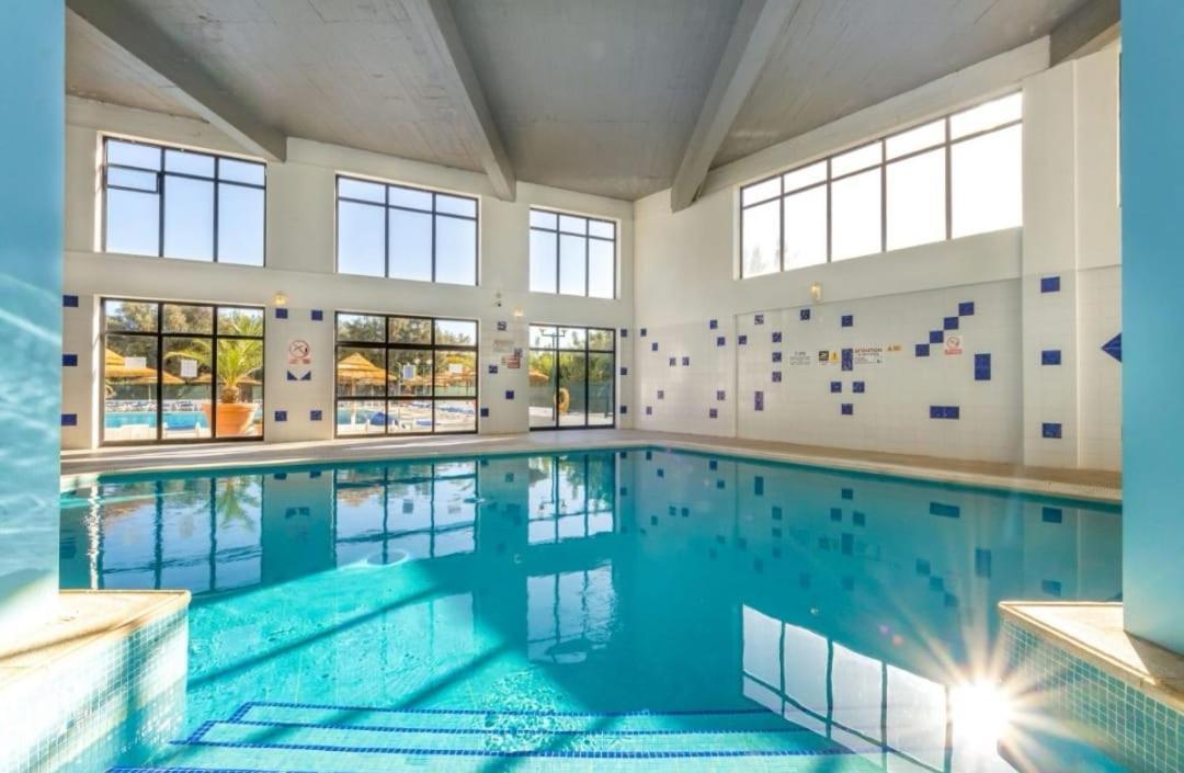 The Albufeira Concierge - Pool & Sunset Balconies Apartment Luaran gambar