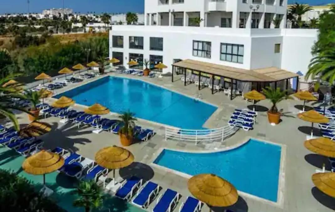 The Albufeira Concierge - Pool & Sunset Balconies Apartment Luaran gambar